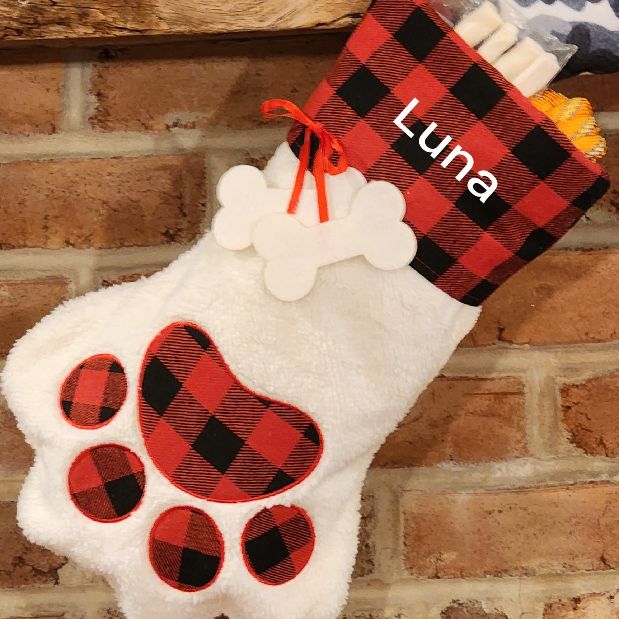 Customized Buffalo Plaid Christmas Stocking -gifts for family and Pets.