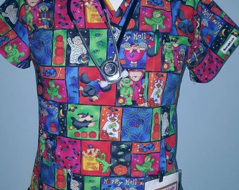 Halloween Howl-oween Scrub Top !! Especially tailored for Men: murses, male nurses, techs, dental,vets , MD, PA, professionals
