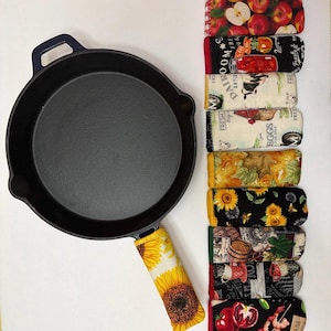 Insulated Cast Iron Skillet Handle Cover, Kitchen Pot Holder, Various Patterns