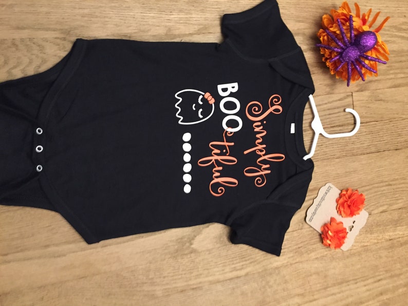 Halloween onesie,Baby Boo tiful shirt Baby Halloween Onesie