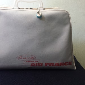 Vintage handbag, gray color, tote bag, Air France brand, with its key, bag for arrangements, two closures.