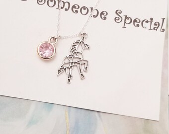 Collier licorne, cadeau licorne, collier de charme délicat en argent, collier filles, cadeau d'anniversaire, pendentif licorne