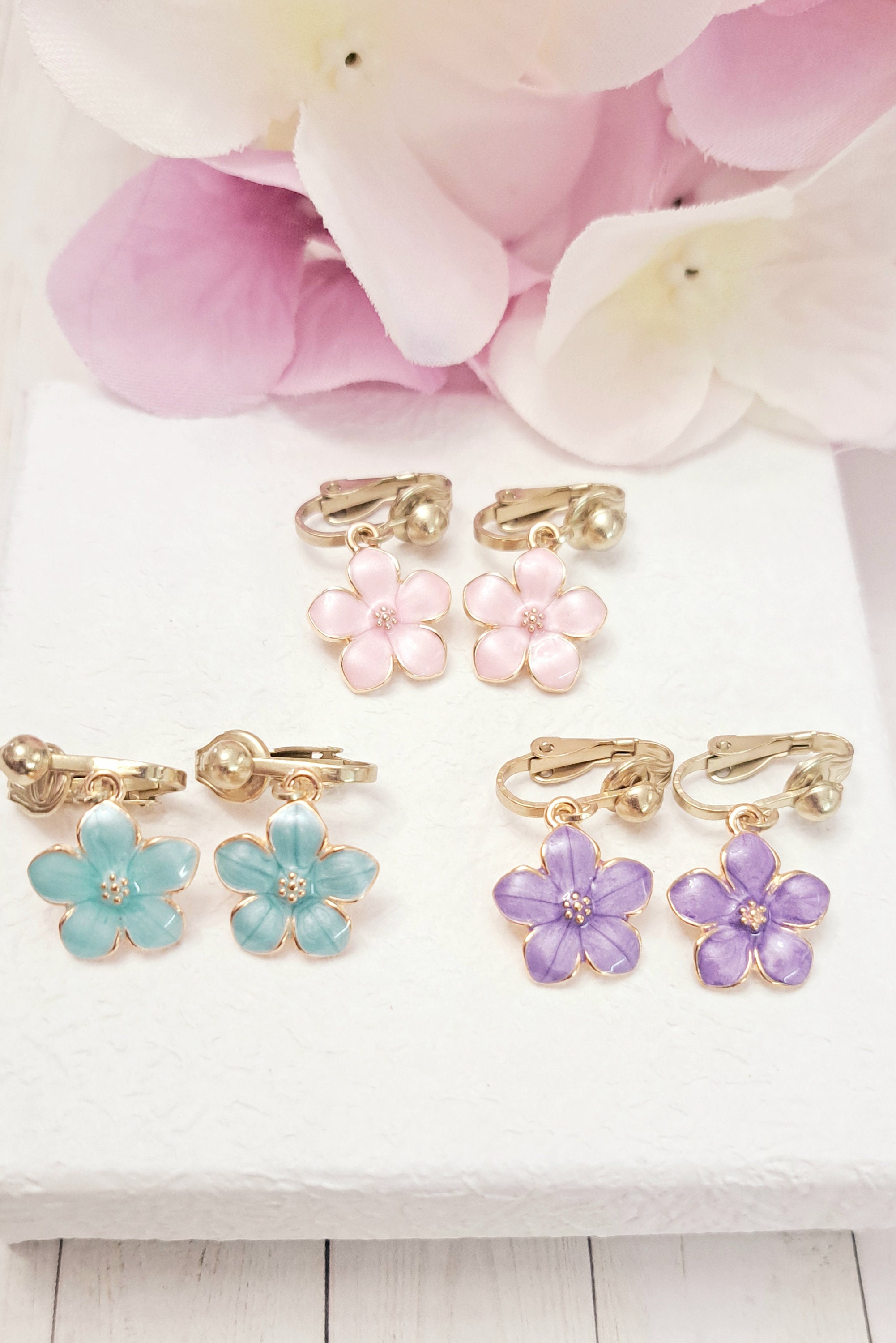 Guyode 6 Paires Boucles D'oreilles Clips Pour Fille Enfant, Boucle Doreille Enfant Fille Hypoallergéniques, Clips Oreilles Non Percées, Cz Filles Boucles D'oreilles Clip Pour Femme Enfants (A