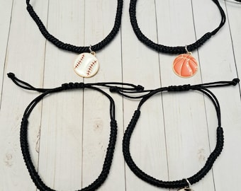 Sport Bettelarmband: Schwarzes gewebtes Band, verstellbare Passform
