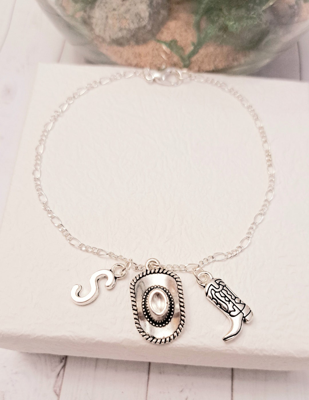 Set Di 7 Braccialetti Western Impilabili Per Donne | Gioielli Cowgirl Con Perline E Ciondoli A Cappello E Stivali | Stile Boho Y2K Per Ragazze E Adolescenti