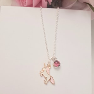 Einhorn Halskette, Einhorn Geschenk für Mädchen, Geburtsstein Kette, Einhorn Anhänger für Geburtstag, Geburtsstein Schmuck Kinder, Einhorn