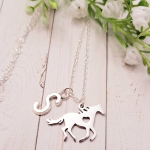 Silberkette Pferd: Charm, Anhänger, Initialanhänger, Geschenk für Sie