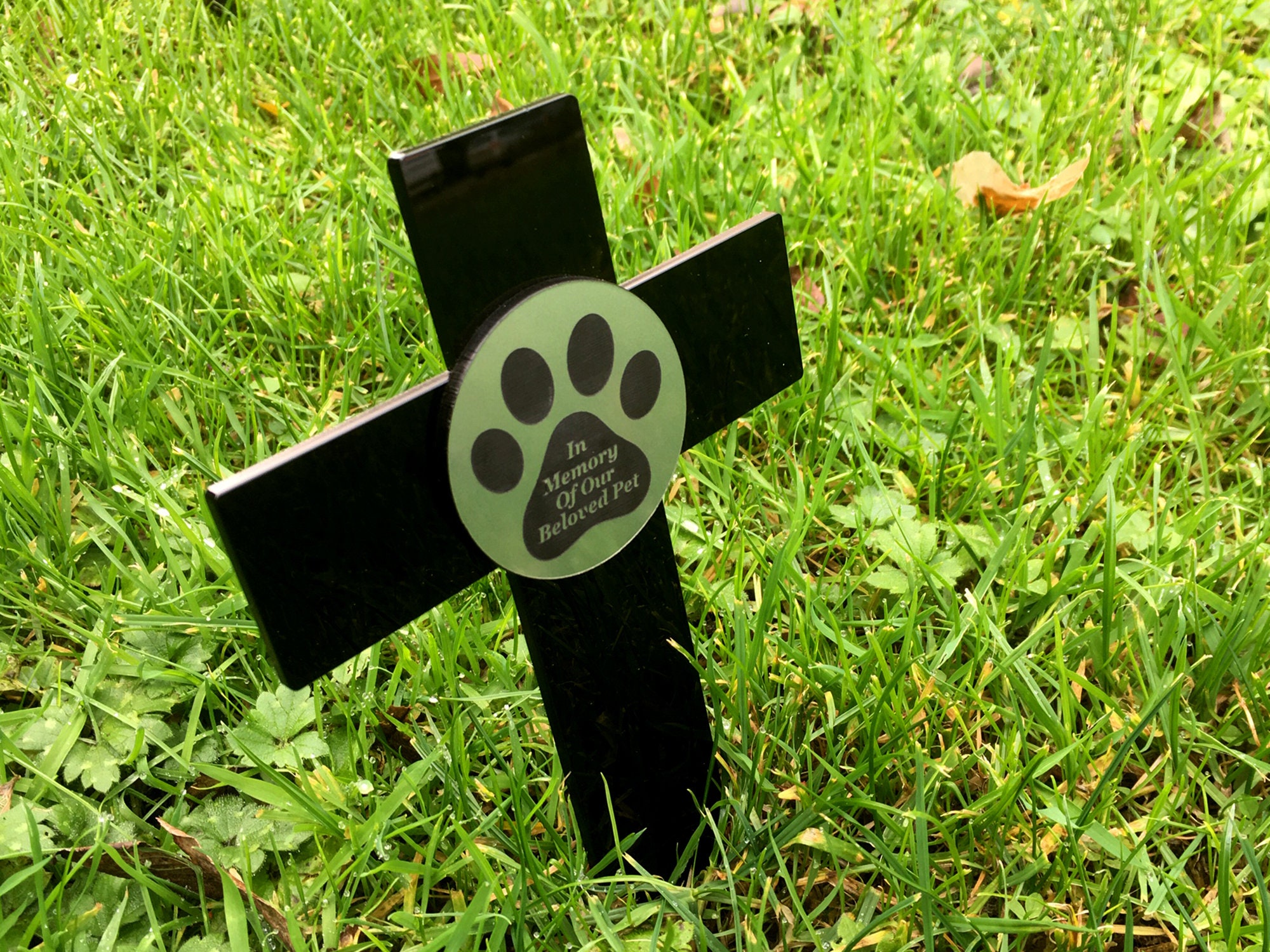 Pet Loss Memorial Cross Stake, Engraved with Paw Print 'In Memory of