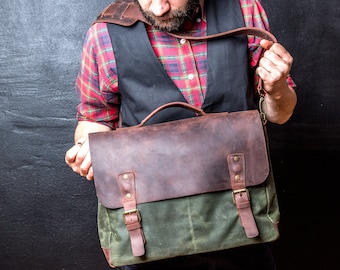 Messenger Bag Men, Laptop Messenger for Christmas Gift made of Waxed Canvas, Handmade by Real Artisans