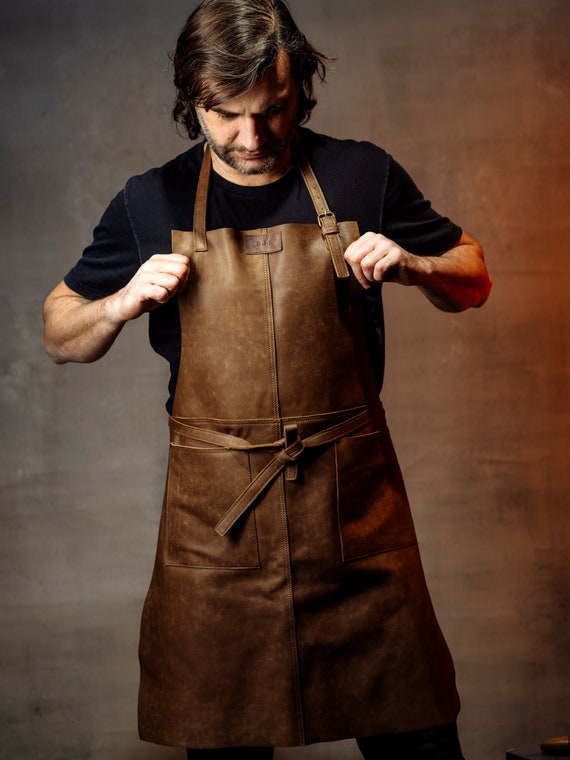 Mens leather apron for woodworking, blacksmith shop apron with pockets, personalized bbq grill apron, kitchen and cooking, carpenter utility