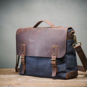 Personalized Laptop Bag for Men, Vintage Leather Bag Made in Europe, Computer Bag for School, Men Briefcase Handmade by Real Artisans 画像 3