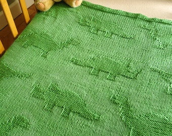 Modèle tricot couverture bébé facile / Couverture bébé dinosaure / Modèle tricot dinosaure / Couverture peignée Aran / Couverture bébé facile