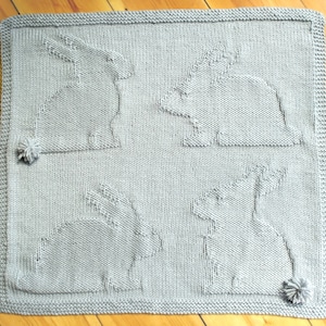 Easy Baby Blanket Knitting Pattern / Bunny blanket knitting pattern / Bunnies blanket knitting pattern / Easter knitting / Rabbit knitting