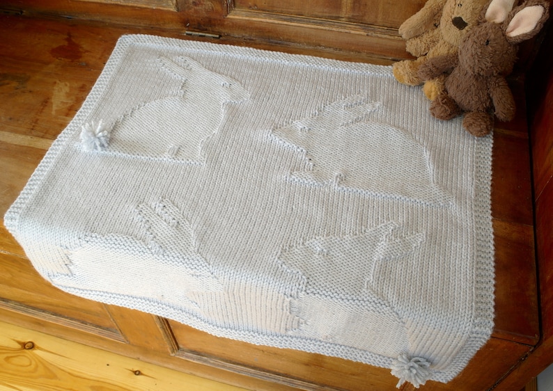 Easy Baby Blanket Knitting Pattern / Bunny blanket knitting pattern / Bunnies blanket knitting pattern / Easter knitting / Rabbit knitting image 4