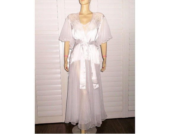 Vintage Bridal Robe and Nightgown 90s Peignoir Set