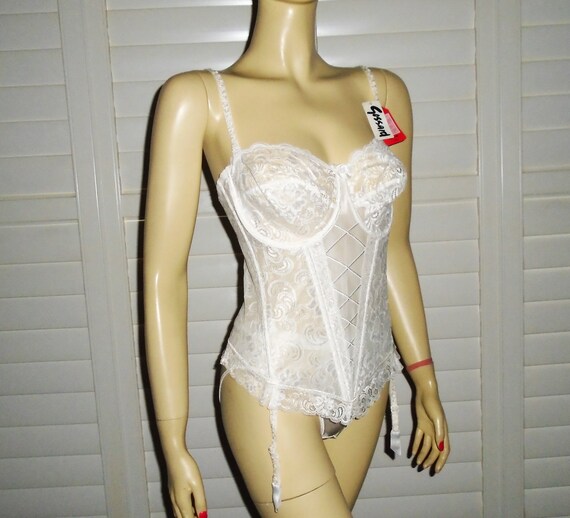 Vintage Corset 80s White Lace Corset with Garters