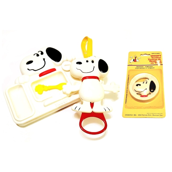 70s Snoopy Plate With Spoon Teether and Crib Pull Toy 3pc - Etsy