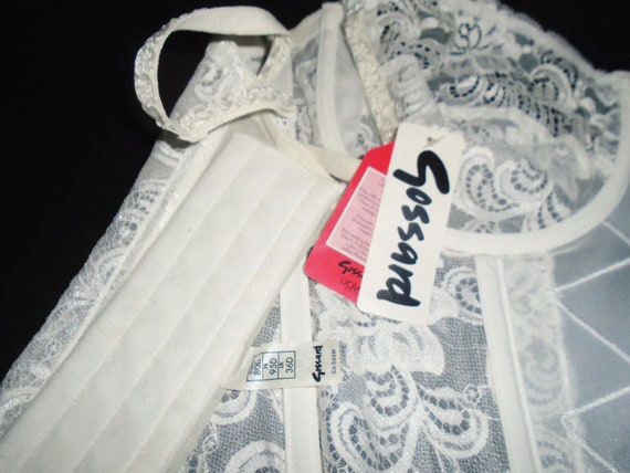 Vintage Corset 80s White Lace Corset with Garters… - image 7