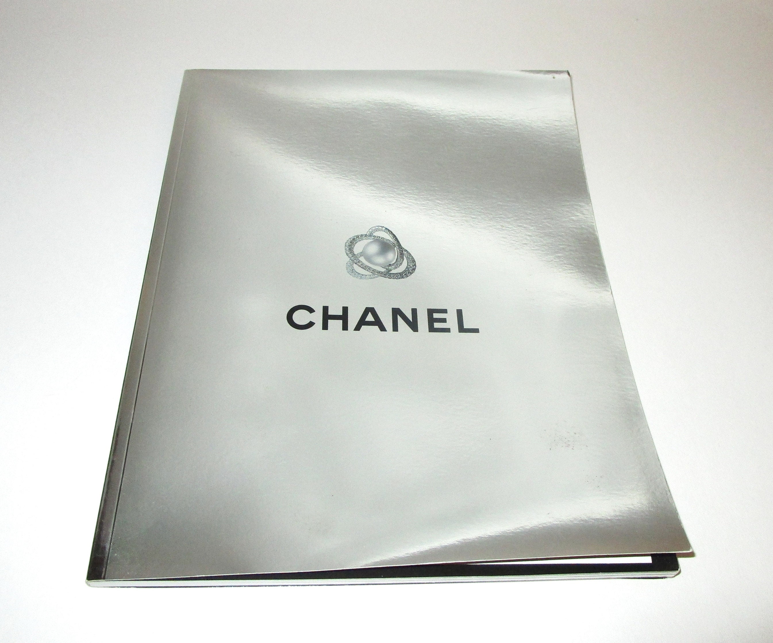 IM Luxury Brand - Chanel Square Tissue Box CC Logo Vip
