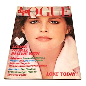 April 1978 Vogue UK Magazine 70s Fashion Margie Swearingen Cover