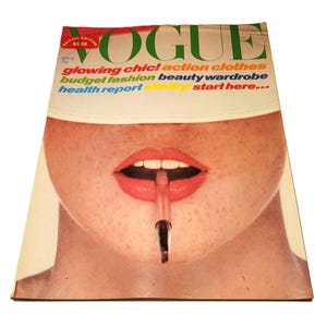 April 15, 1978 Vogue UK Magazine 70s Fashion Margie Swearingen Cover