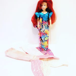 1992 Ariel Doll Little Mermaid Calypso Hair Doll with 2 Extra Tails image 2