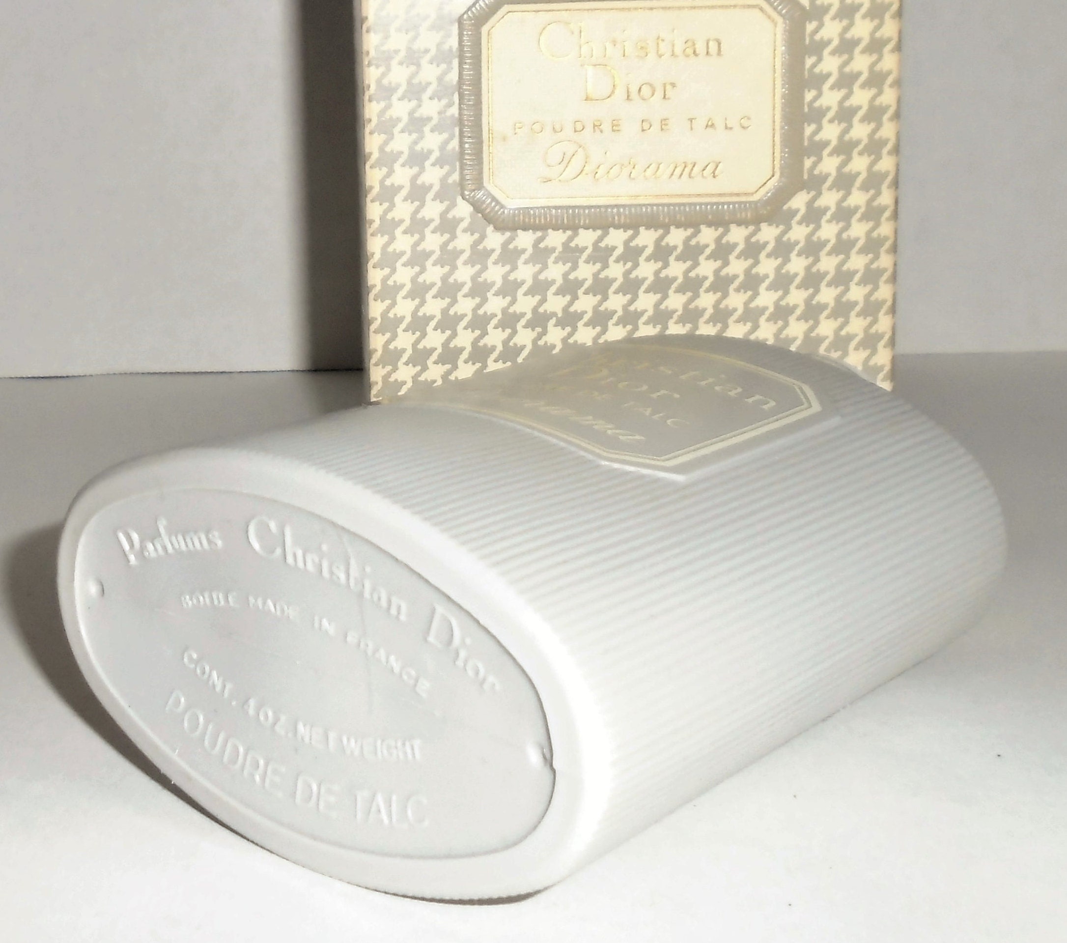 Dior 2025 talcum powder