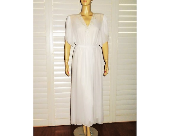 Vintage Peignoir Set Bridal White Robe and Nightgo