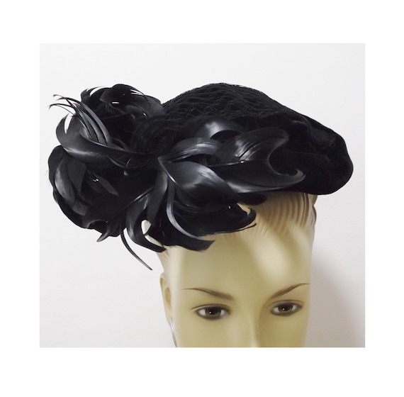 Vintage Black Hat with Feathers 50s Fascinator Hat