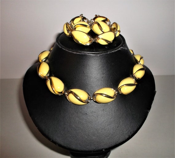 Vintage Coro Jewelry 50s Coro Necklace and Bracele