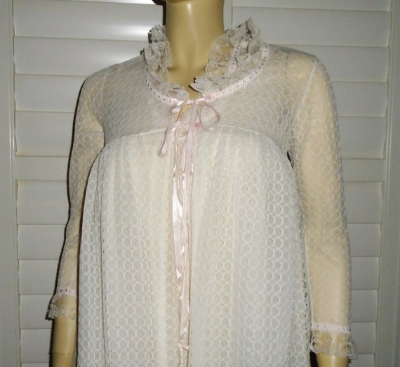 60s Babydoll Peignoir White Lace Robe w Nightie S… - image 3