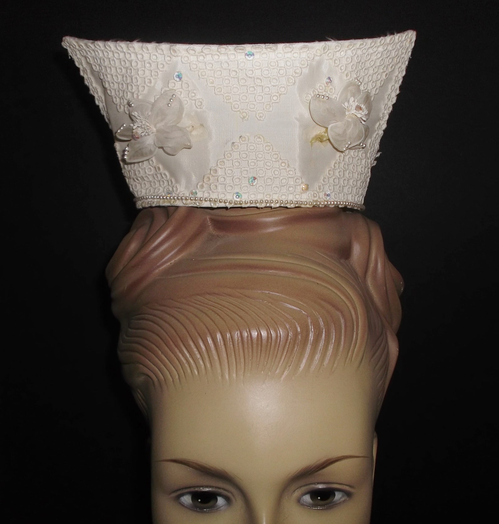 70s headpiece