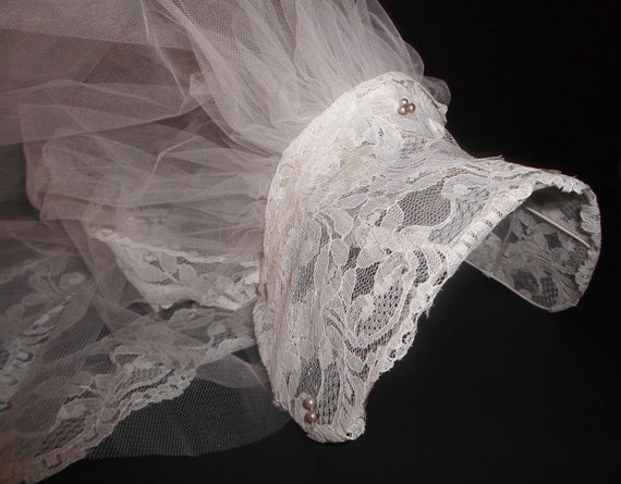 Vintage Wedding Veil Fingertip 70s Bridal Juliet … - image 2