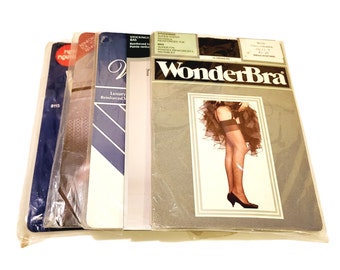 1962 Hanes Seamless Stockings Vintage Ad, Advertising Art