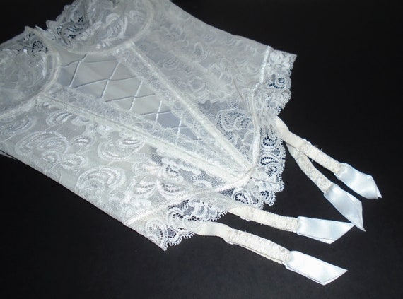 Vintage Corset 80s White Lace Corset with Garters… - image 10