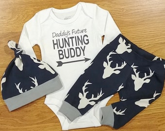 Daddy's Future Hunting Buddy, Baby Boy Going Home Outfit, Deer Outfit, knotted hat, pants, navy deer, shower gift, hunting, future hunter