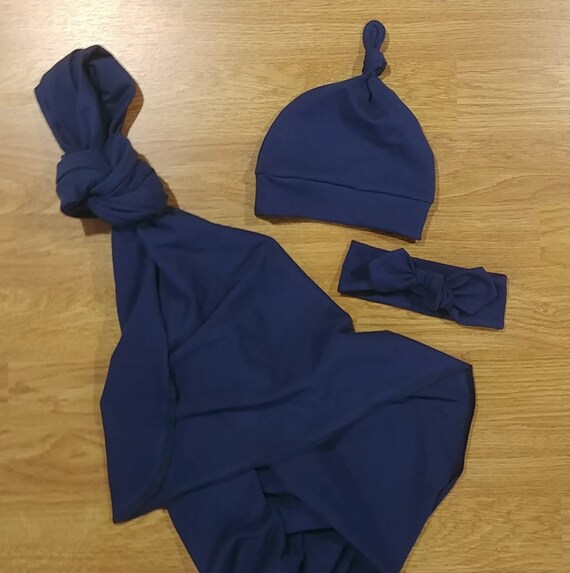 gender neutral swaddle set