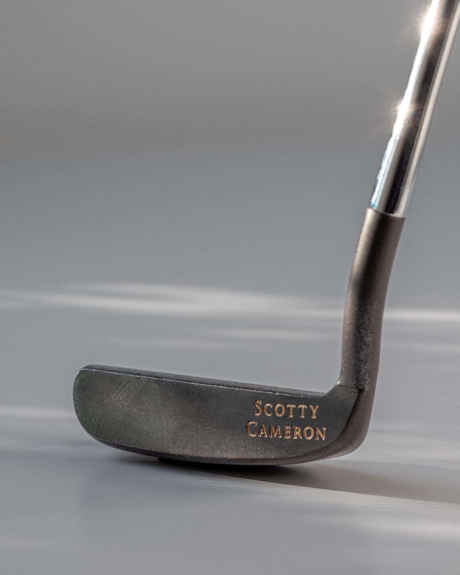 レアSCOTTY CAMERON NAPA オイルカン クラシックモデル① Scotty Cameron Napa Classic Putter by Titleist (RH / 34