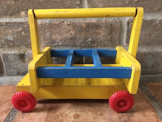 wooden pull wagon