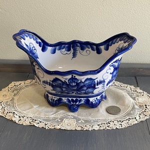 Vintage Russian GZHEL Candy Dish/Hand Painted Footed Bowl/Гжель/Floral/Blue and White/Russian Art/Country Kitchen/1990’s