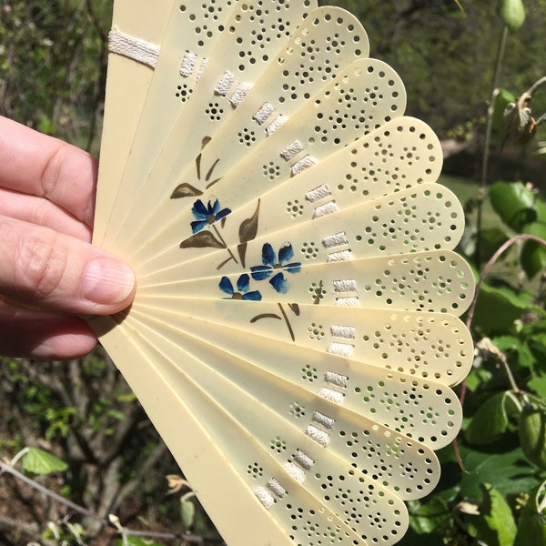 Vintage Miniature Foldable Pierced Celluloid Plastic Hand Fan/Hand Painted Forget-me-Not Floral/Child Pretend Dress Toy/Doll Fan/with Stand