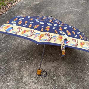 NWOT Disney Winnie Pooh Umbrella Holzgriff in Originalgröße
