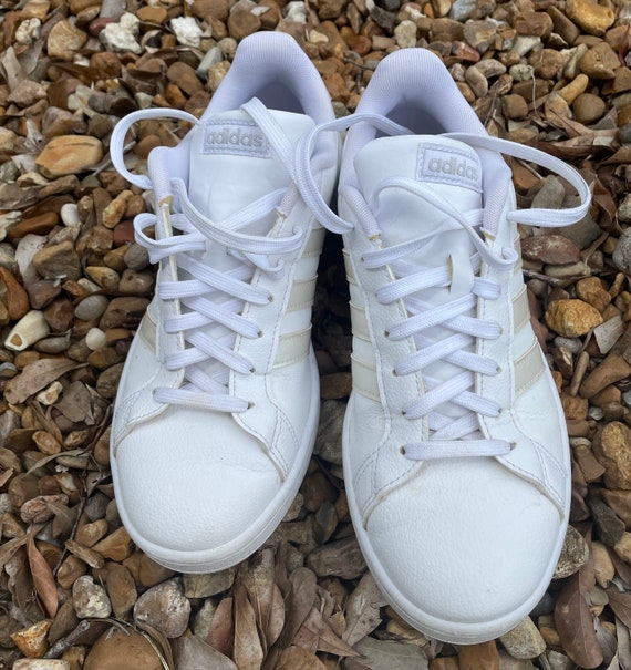 ADIDAS Cloudfoam White Leather Casual Sneakers/Ath