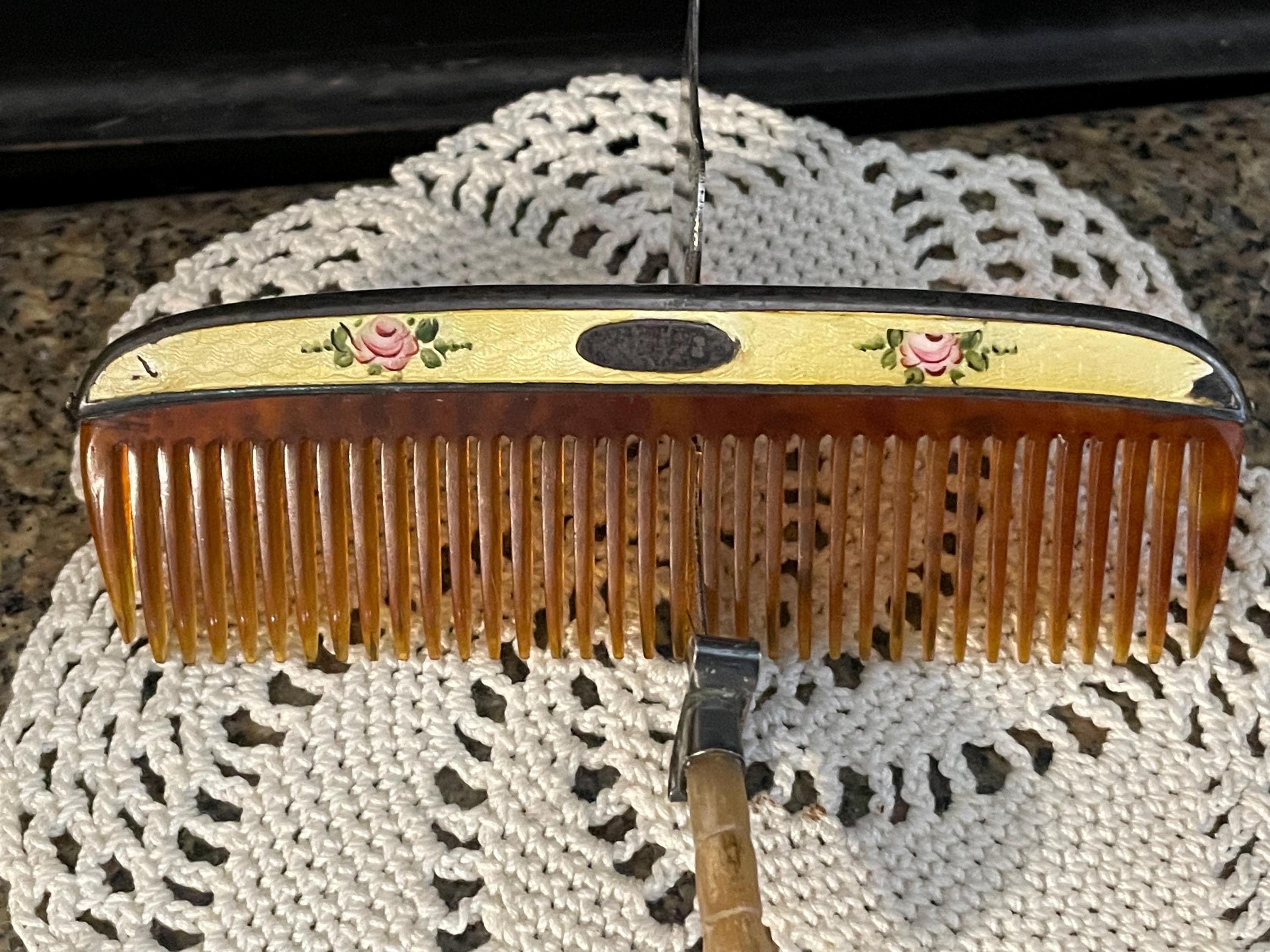 Vintage Plastic Hair Comb Pink White Marbled Swirl USA Retro Bathroom Vanity Vintage Vanity Comb and Compact - Etsy main image 2