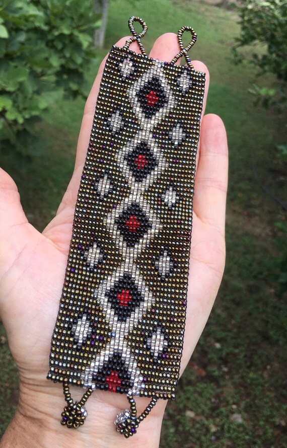 Vintage Hand Made Carpet Bracelet/Native American Seed Bead Bracelet/Mesh Bracelet/Folk Art/Tribal/Ruby Red Diamond Pattern/Eyes of God