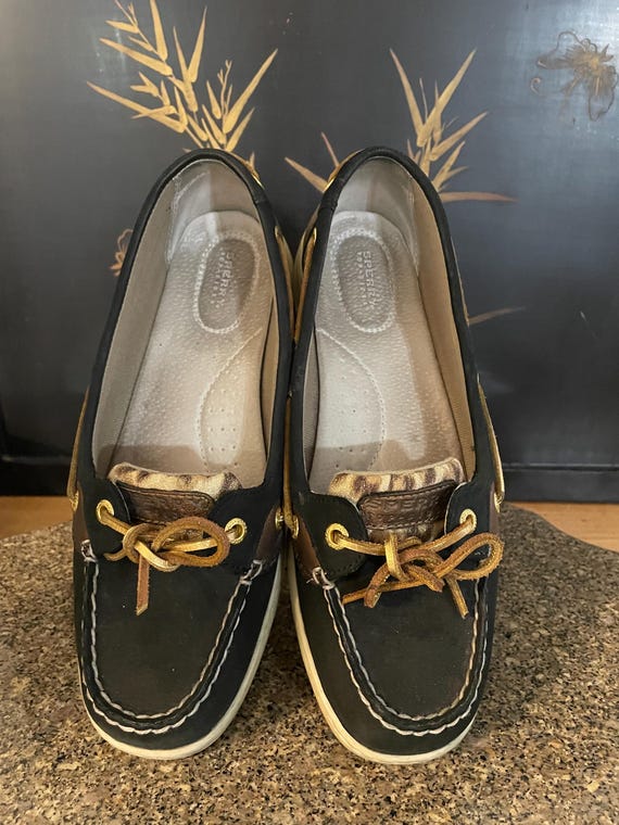 slim fit dress slacks Women's Oxford Shoes Black Gold Feathers Embassy London Vivienne – Embassy  London USA main image 0