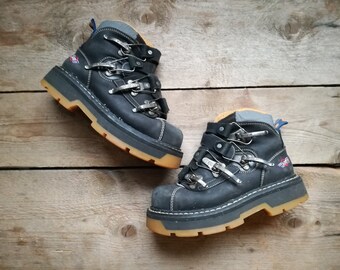 art shoes 90s