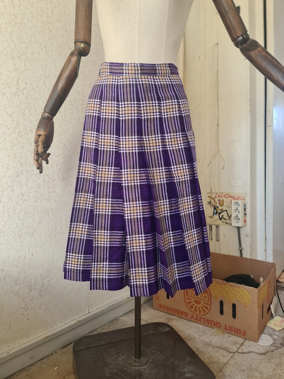 Vintage Check Asymmetric Pleated Wool Skirt
