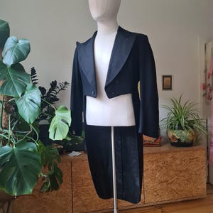 Regency slipjas vintage zwaluwstaartjas jaren 80
