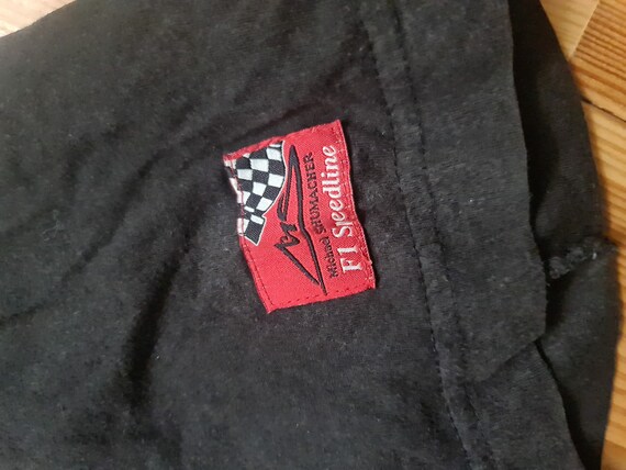 T-shirt Michael Schumacher Millenium Scuderia Ferrari F1 Dédicacé Signé